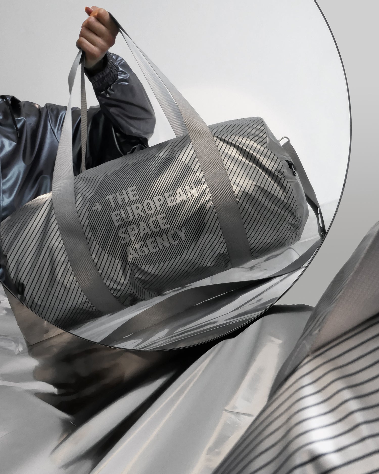 ESA x LOQI Weekender